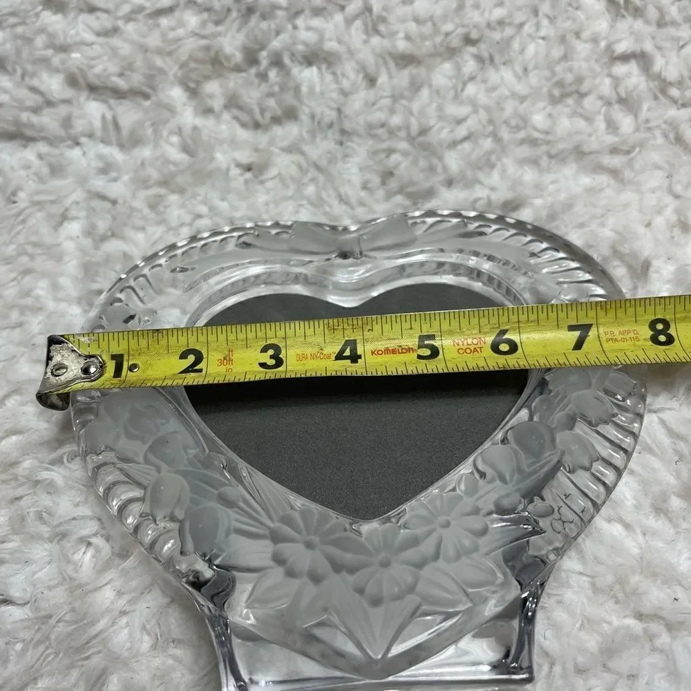 Home Beautiful heavy lead crystal Heart 7x7 Glass Picture Frame